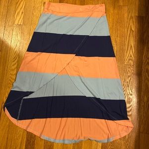 Adorable tri color skirt Threads 4 Thought